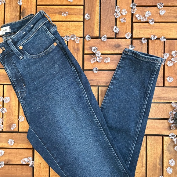 Madewell Denim - Madewell Curvy 10" High-Rise Skinny Jeans